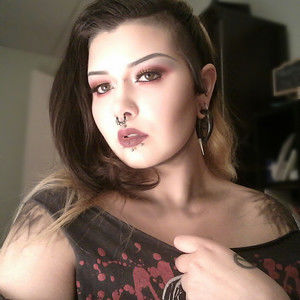 Meet your Posher, Emily (: ✨